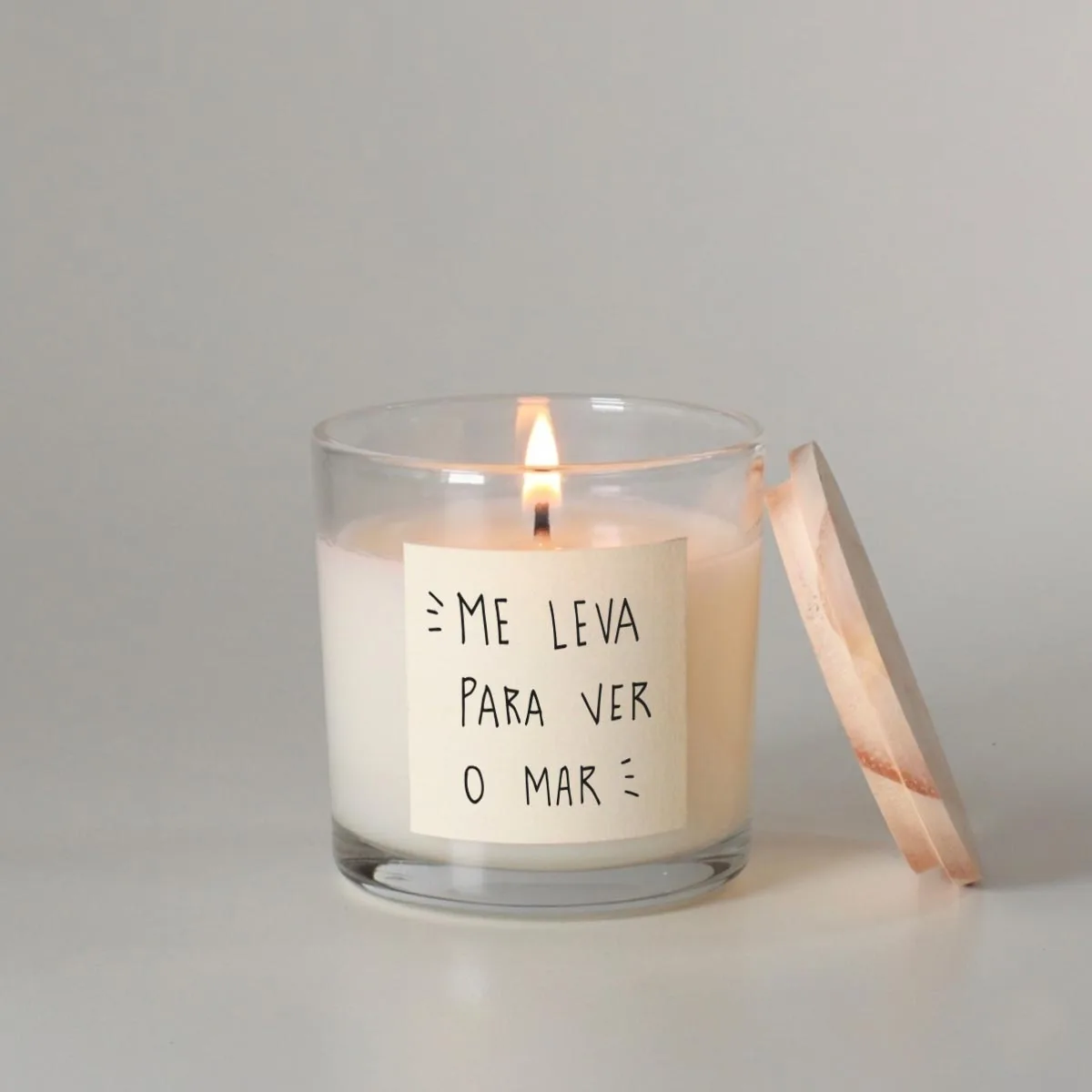 Vela Aromática Clássica Para o Mar